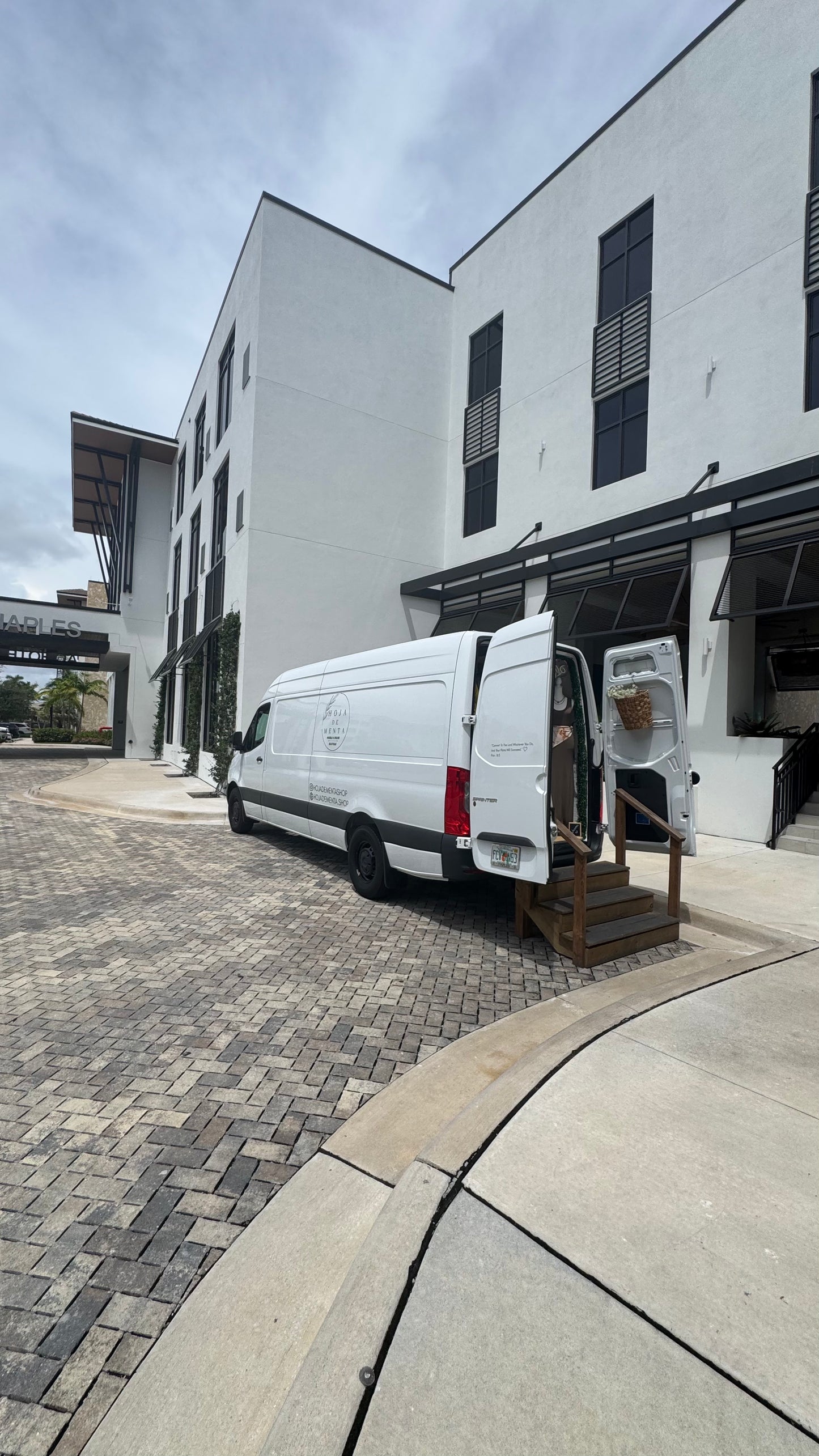 We bring the Mobile Boutique to YOU. Book your appointment today. “Your stylist at your doorstep”