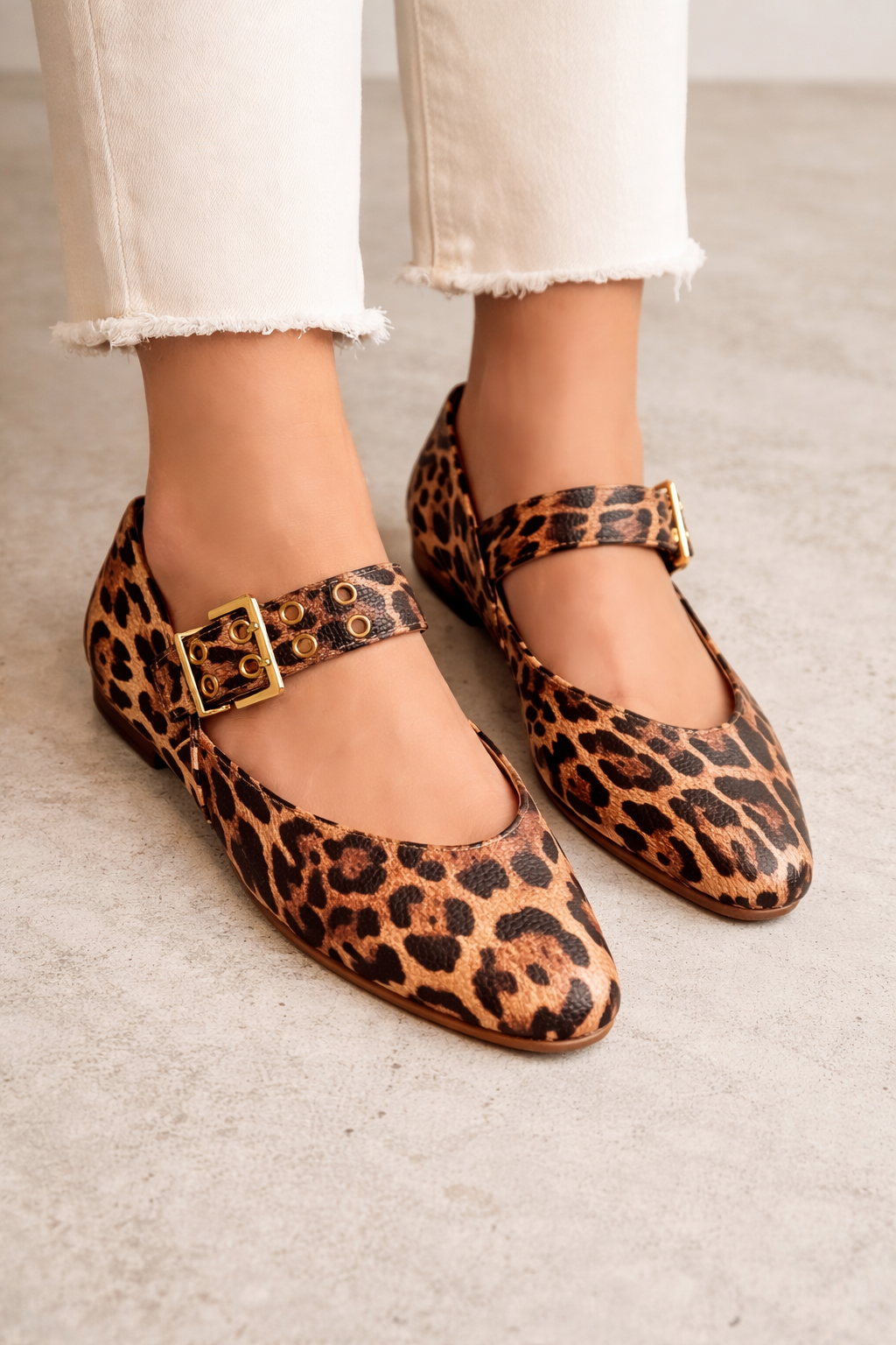 Leo Print Ballerina Flats