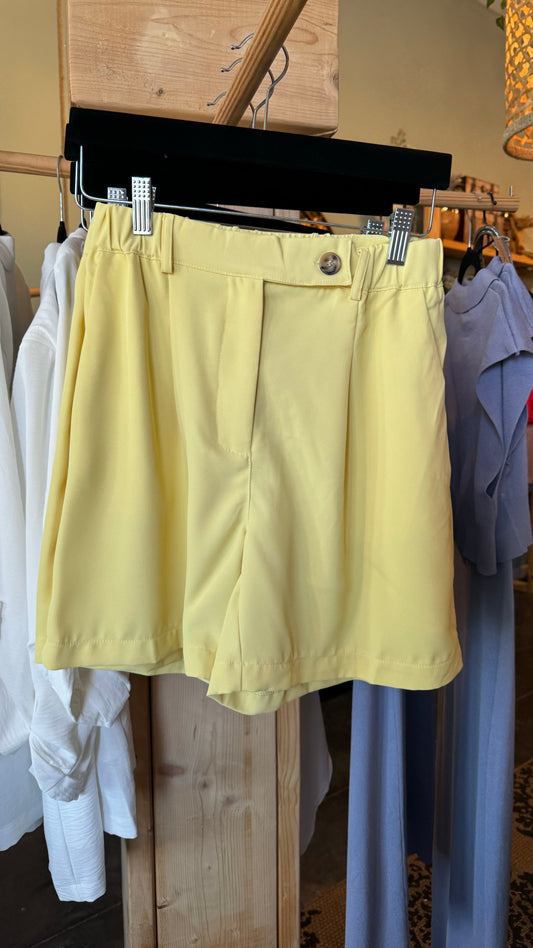 Pia Shorts- Pastel Yellow